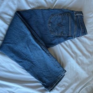Levi wedgie straight jeans